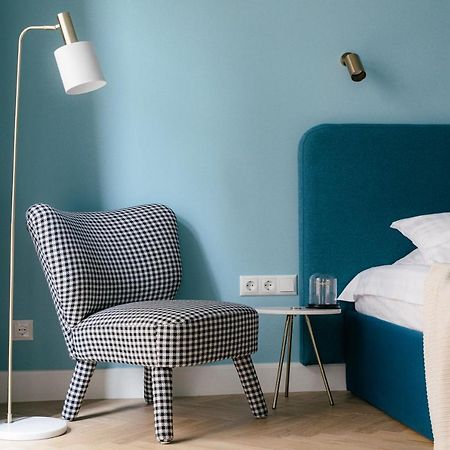 Miro Rooms French - Quiet Chic, Free Private Parking รีกา ภายนอก รูปภาพ